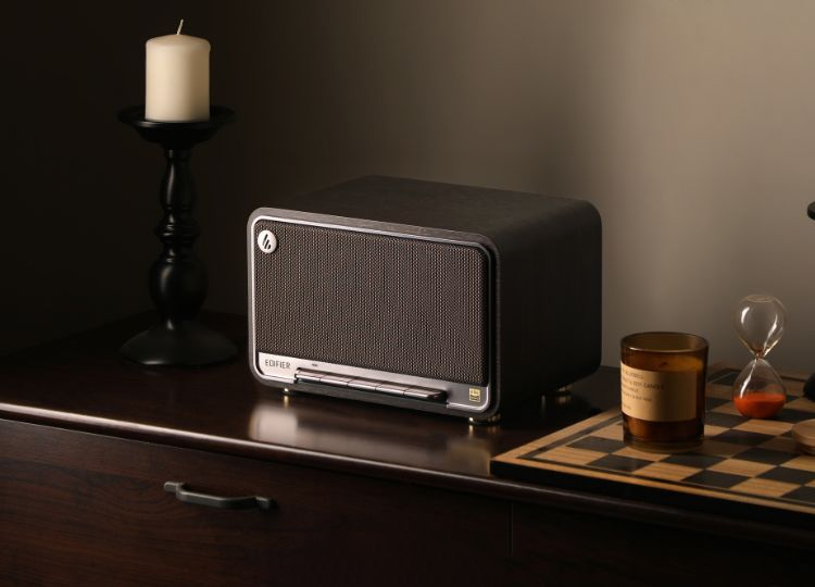 33504-edifier-d32-4-1 Loa di động Edifier D32 - Màu đen gỗ óc chó (công suất 60W, Bluetooth 5.3, AUX, USB-C, Pin 11 giờ, Hi-Res Audio) Chính hãng - Phong cách cổ điển, âm thanh vượt trội